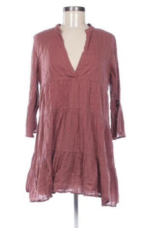 Ruha Pigalle, Méret M, Szín Piros, Ár 5 776 Ft