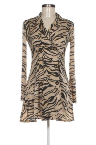 Sukienka Pretty Little Thing, Rozmiar S, Kolor Kolorowy, Cena 110,07 zł