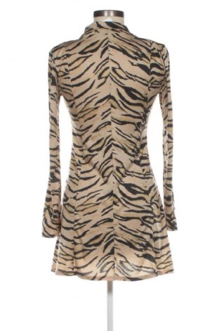 Sukienka Pretty Little Thing, Rozmiar S, Kolor Kolorowy, Cena 110,07 zł