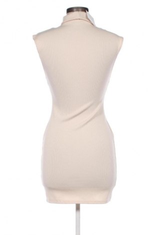 Kleid Pretty Little Thing, Größe S, Farbe Beige, Preis € 14,91