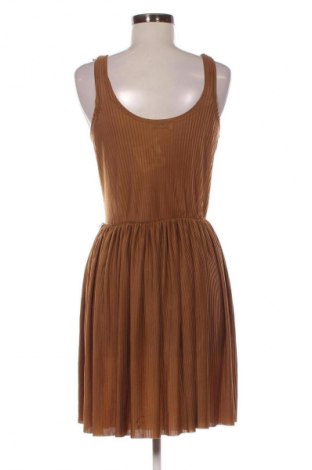 Šaty  Pull&Bear, Veľkosť M, Farba Hnedá, Cena  11,95 €