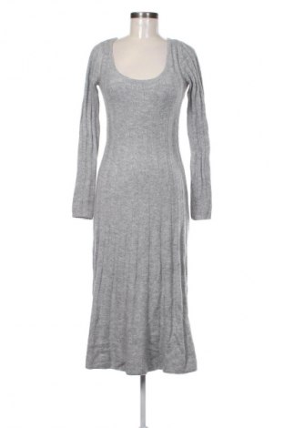 Kleid Reserved, Größe M, Farbe Grau, Preis € 19,99