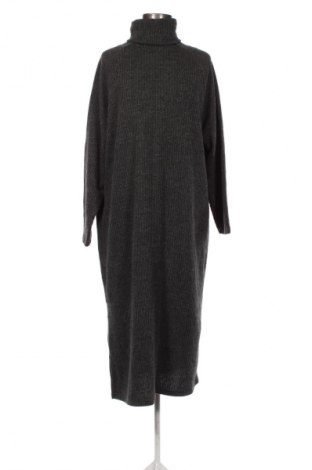 Ruha Reserved, Méret L, Szín Szürke, Ár 9 299 Ft