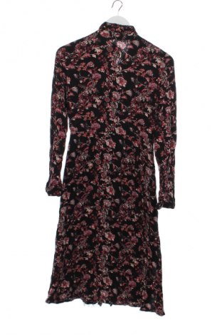 Рокля Reserved, Размер XS, Цвят Многоцветен, Цена 47,85 лв.