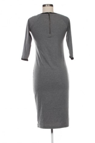 Kleid Reserved, Größe M, Farbe Grau, Preis € 14,91
