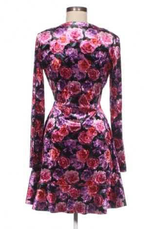 Sukienka Reserved, Rozmiar M, Kolor Kolorowy, Cena 43,99 zł