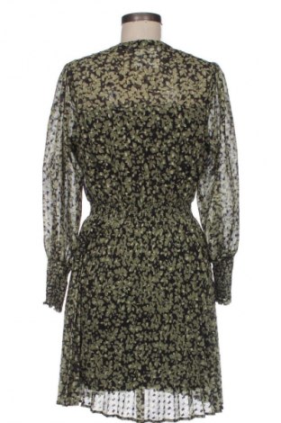 Рокля Reserved, Размер S, Цвят Многоцветен, Цена 19,99 лв.