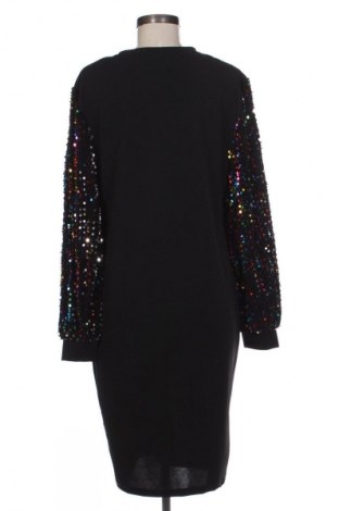 Рокля SHEIN, Размер XL, Цвят Черен, Цена 49,83 лв.