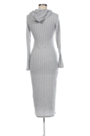 Sukienka SHEIN, Rozmiar M, Kolor Szary, Cena 48,99 zł