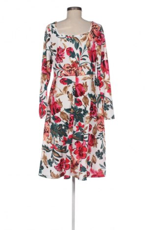 Рокля SHEIN, Размер XL, Цвят Многоцветен, Цена 46,00 лв.