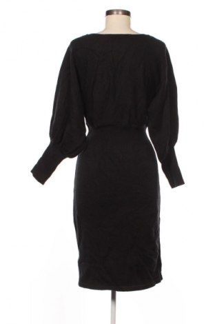 Sukienka SHEIN, Rozmiar L, Kolor Czarny, Cena 72,99 zł