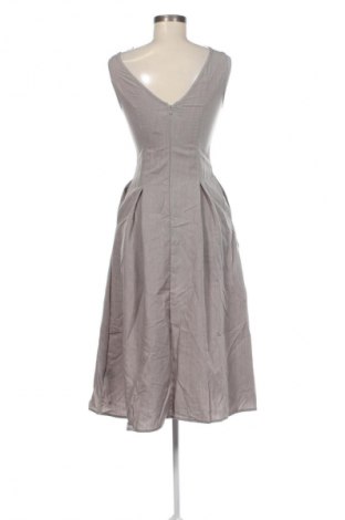 Рокля SHEIN, Размер XS, Цвят Сив, Цена 29,00 лв.