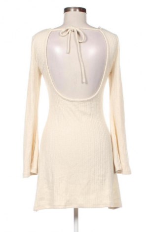 Šaty  SHEIN, Velikost M, Barva Krémová, Cena  339,00 Kč