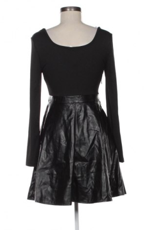 Ruha SHEIN, Méret M, Szín Fekete, Ár 3 529 Ft