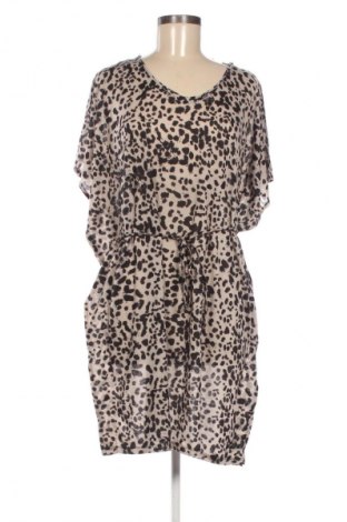 Рокля Saint Tropez, Размер M, Цвят Многоцветен, Цена 38,99 лв.