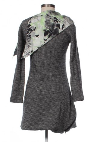 Sukienka Save The Queen, Rozmiar S, Kolor Kolorowy, Cena 299,00 zł