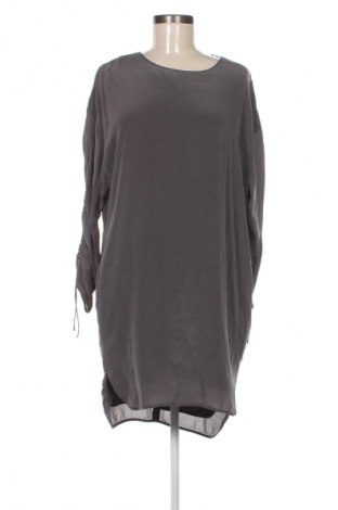 Φόρεμα Set, Μέγεθος M, Χρώμα Γκρί, Τιμή 27,99 €