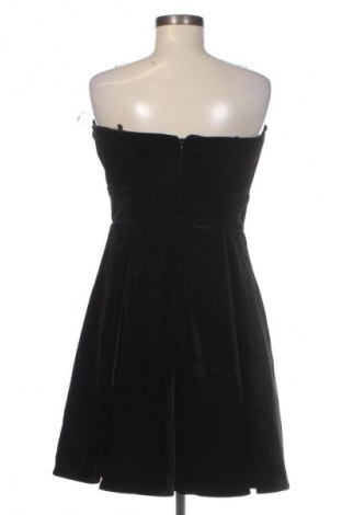 Ruha Sinequanone, Méret L, Szín Fekete, Ár 25 800 Ft