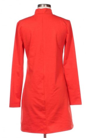 Рокля Sinsay, Размер XL, Цвят Червен, Цена 46,92 лв.