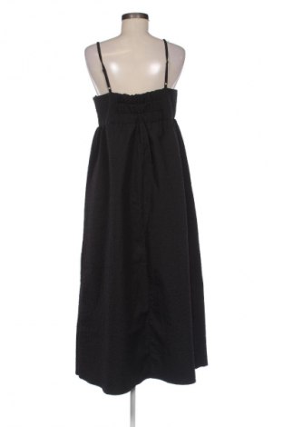 Kleid Sinsay, Größe M, Farbe Schwarz, Preis 14,99 €