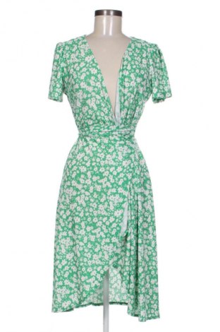 Рокля Sinsay, Размер M, Цвят Многоцветен, Цена 23,99 лв.