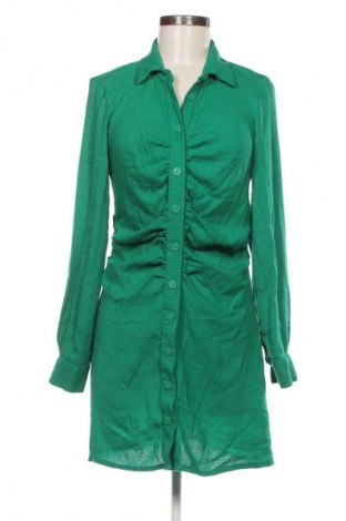 Рокля Sinsay, Размер M, Цвят Зелен, Цена 31,99 лв.