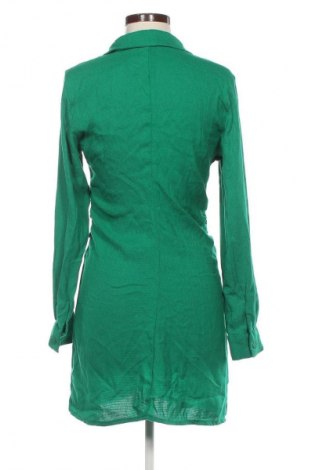 Рокля Sinsay, Размер M, Цвят Зелен, Цена 31,99 лв.