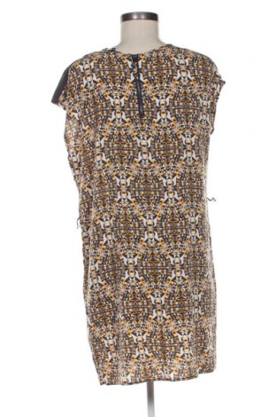 Ruha Sora, Méret M, Szín Sokszínű, Ár 6 080 Ft