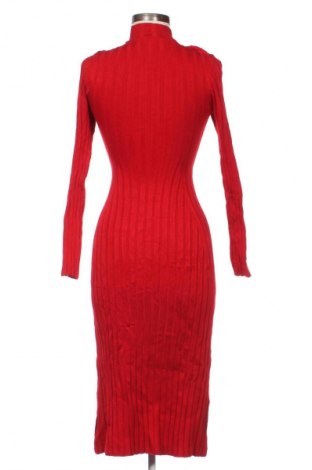 Rochie Stradivarius, Mărime S, Culoare Roșu, Preț 65,99 Lei