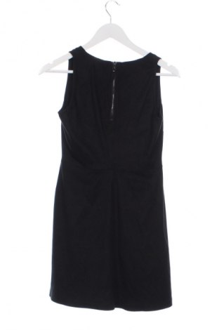 Рокля Stradivarius, Размер S, Цвят Черен, Цена 29,00 лв.