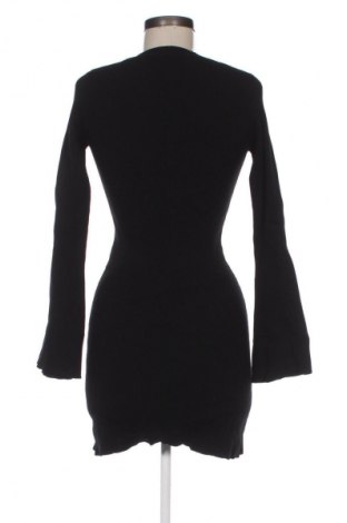 Šaty  Stradivarius, Veľkosť S, Farba Čierna, Cena  15,00 €