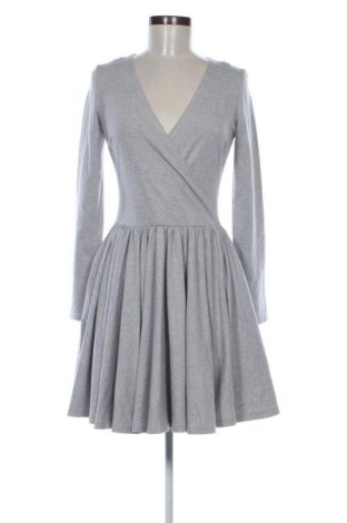 Рокля Sugarfree, Размер S, Цвят Сив, Цена 39,15 лв.