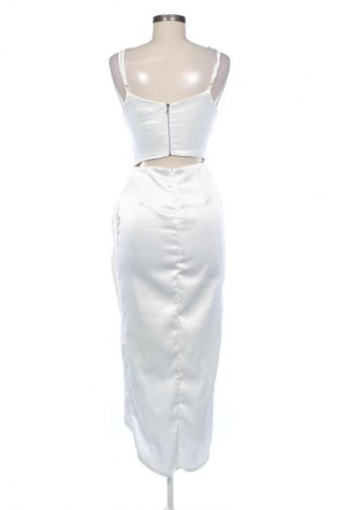 Šaty  TFNC London, Velikost S, Barva Bílá, Cena  891,00 Kč