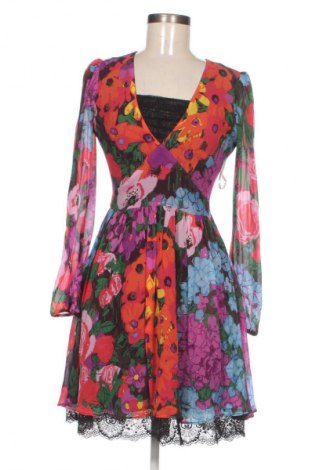 Рокля TWINSET, Размер M, Цвят Многоцветен, Цена 164,00 лв.