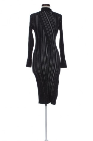 Ruha Target, Méret M, Szín Sokszínű, Ár 9 569 Ft