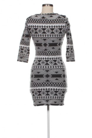 Sukienka Tom Tailor, Rozmiar M, Kolor Kolorowy, Cena 54,48 zł