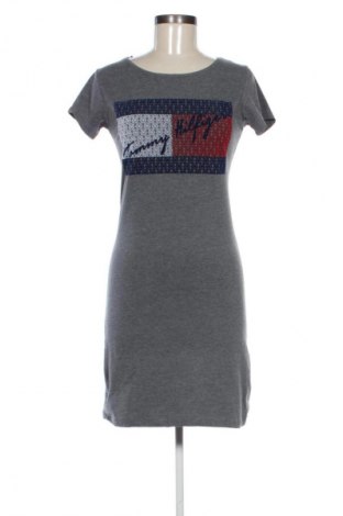 Sukienka Tommy Hilfiger, Rozmiar S, Kolor Kolorowy, Cena 251,99 zł