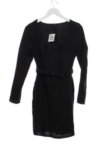 Sukienka Trendyol, Rozmiar S, Kolor Czarny, Cena 72,22 zł