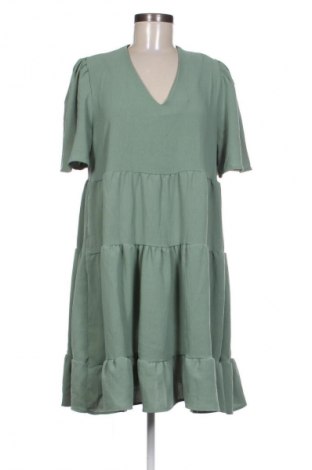 Šaty  Trendyol, Velikost L, Barva Zelená, Cena  349,00 Kč