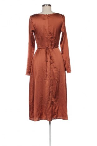 Kleid Trendyol, Größe M, Farbe Braun, Preis 16,99 €