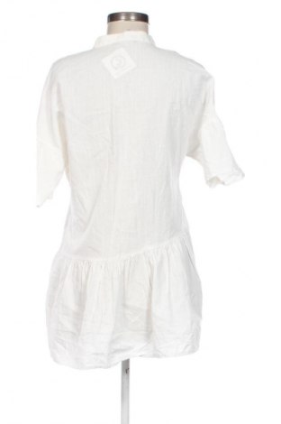 Kleid Trendyol, Größe S, Farbe Weiß, Preis € 19,99