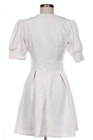 Kleid Trendyol, Größe M, Farbe Beige, Preis € 31,71