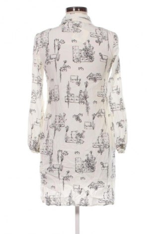 Рокля Trussardi, Размер M, Цвят Многоцветен, Цена 130,00 лв.