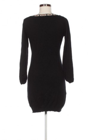 Ruha Unbranded, Méret M, Szín Fekete, Ár 4 109 Ft