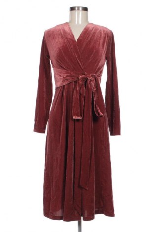 Ruha Unbranded, Méret M, Szín Piros, Ár 5 139 Ft