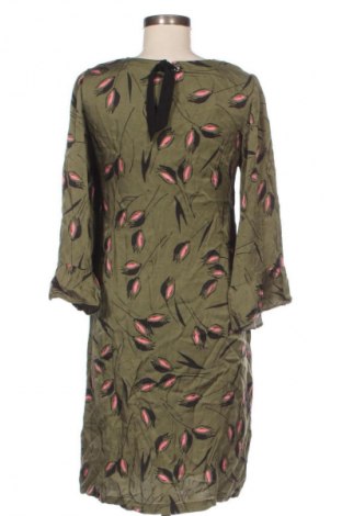 Рокля Talk About, Размер M, Цвят Многоцветен, Цена 128,06 лв.