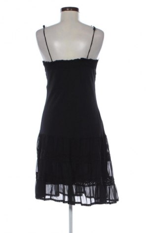 Рокля Unbranded, Размер M, Цвят Черен, Цена 29,33 лв.