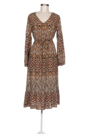 Рокля Unbranded, Размер M, Цвят Многоцветен, Цена 29,15 лв.