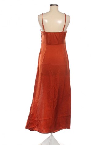 Рокля Unbranded, Размер M, Цвят Кафяв, Цена 29,15 лв.