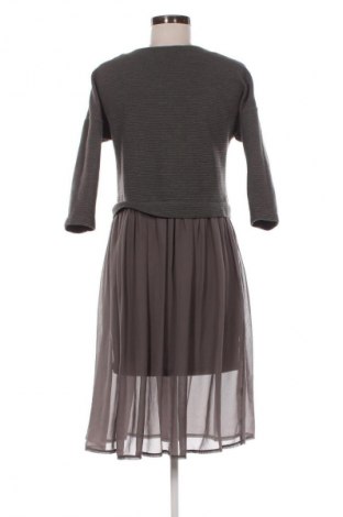 Ruha Unbranded, Méret M, Szín Szürke, Ár 3 939 Ft